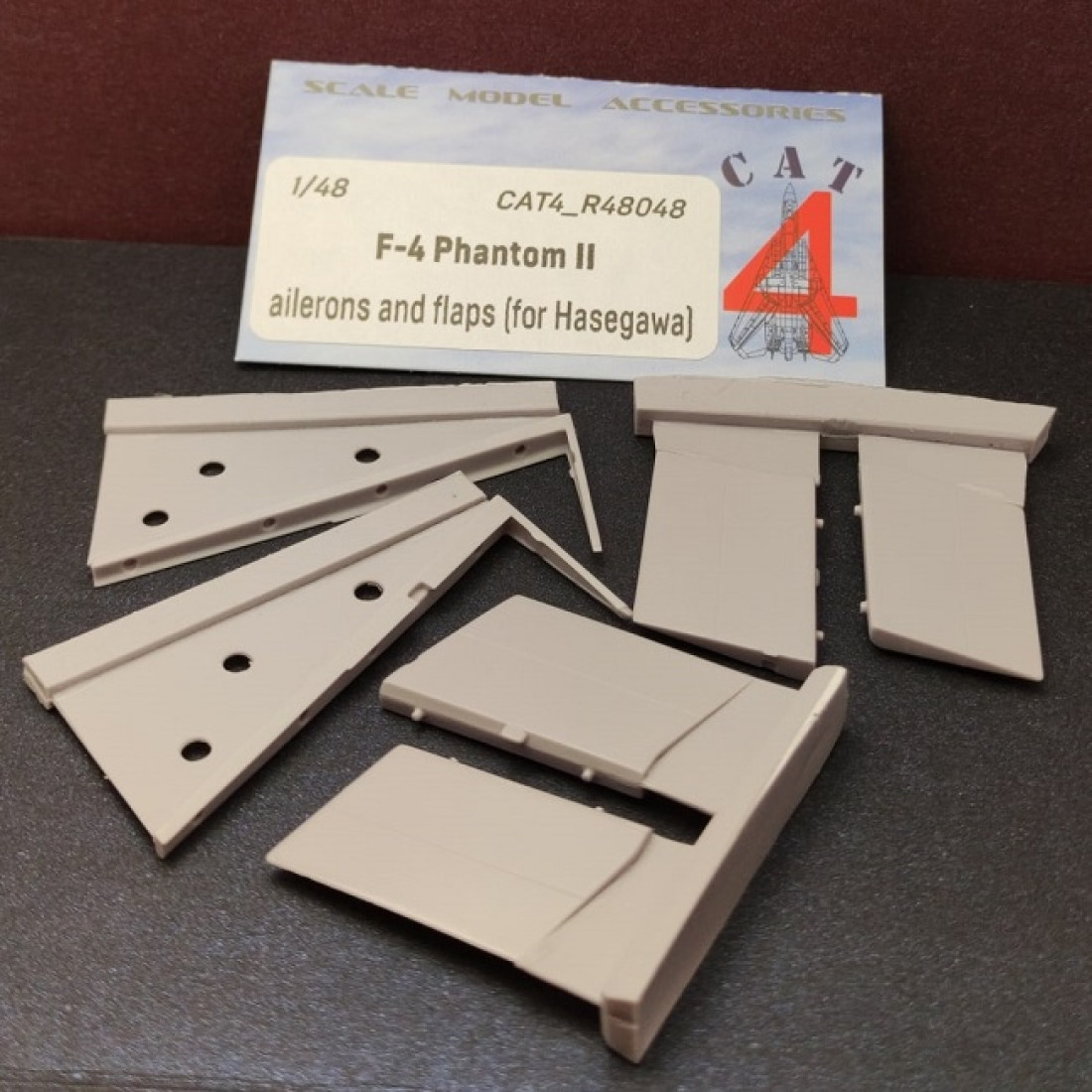 CAT4 R48048 1/48 F4 Phantom II ailerons and flaps (for Hasegawa